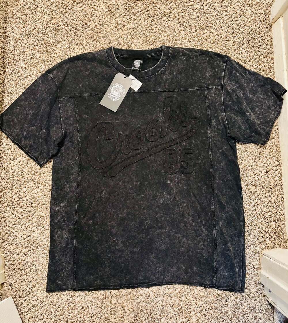Crooks & Castles Collegiate Applique Vintage Washed Tee Size L Black